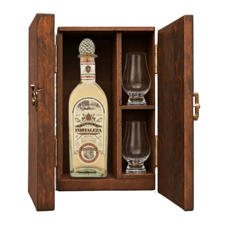 Fortaleza Reposado Tequila Gift Set with Wooden Box & 2 Crystal Glasses – 750ml — Glencairn Glasses