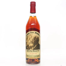  Pappy Van Winkle Family Reserve 15 Year Bourbon Whiskey Santa Edition